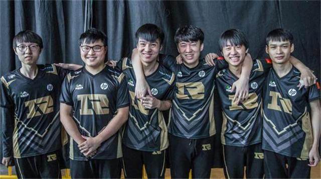 利用腾出的 利用腾出的