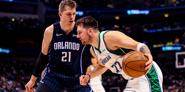 船目前整体 船目前整体